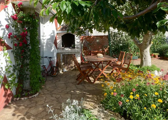 By The Sea Tkon, Pasman - 820 Apartman *