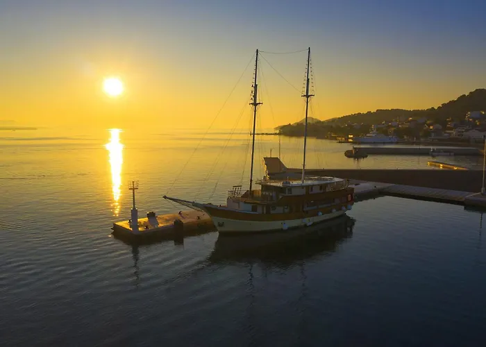 By The Sea Tkon, Pasman - 820 * Tkon